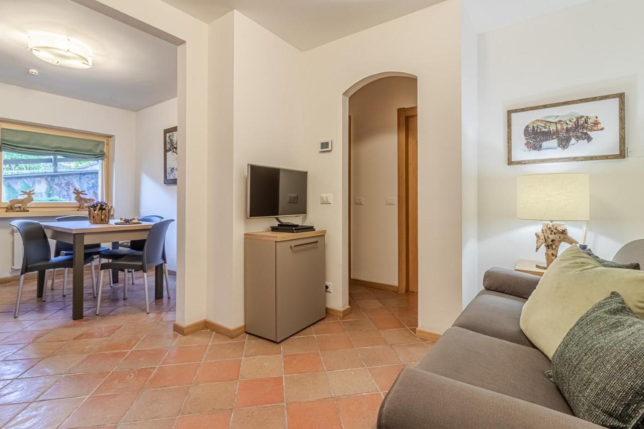 Suite Italy Pinzolo Due Giustino Exterior foto
