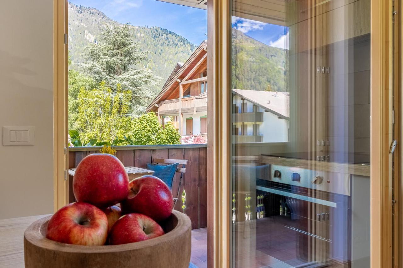 Suite Italy Pinzolo Due Giustino Exterior foto